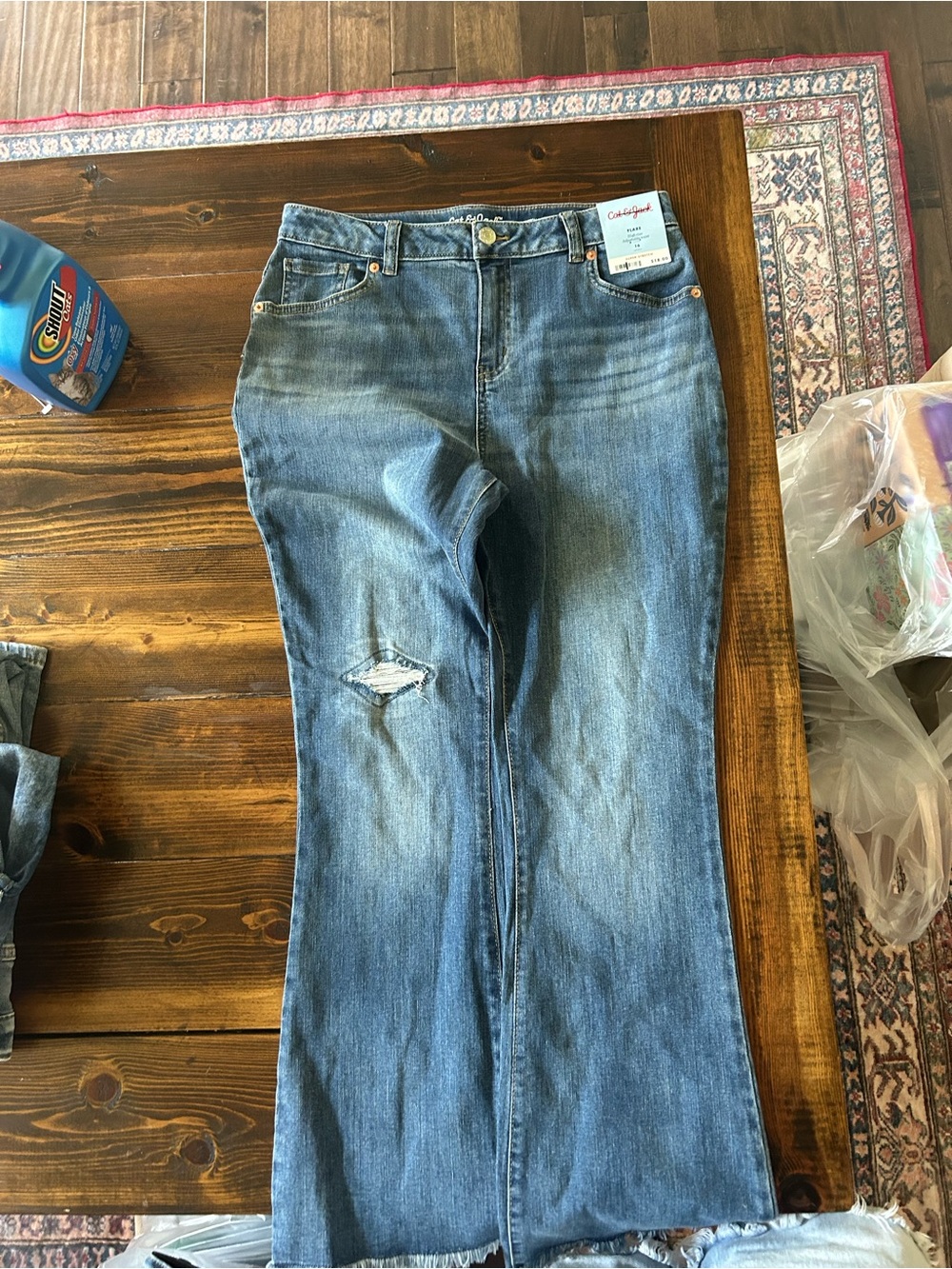 Cat & Jack Girls High Rise Flare Jeans, raw hem, distressing, NWT size 16